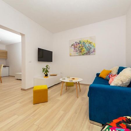 Al Pino Blue Property Premantura Extérieur photo