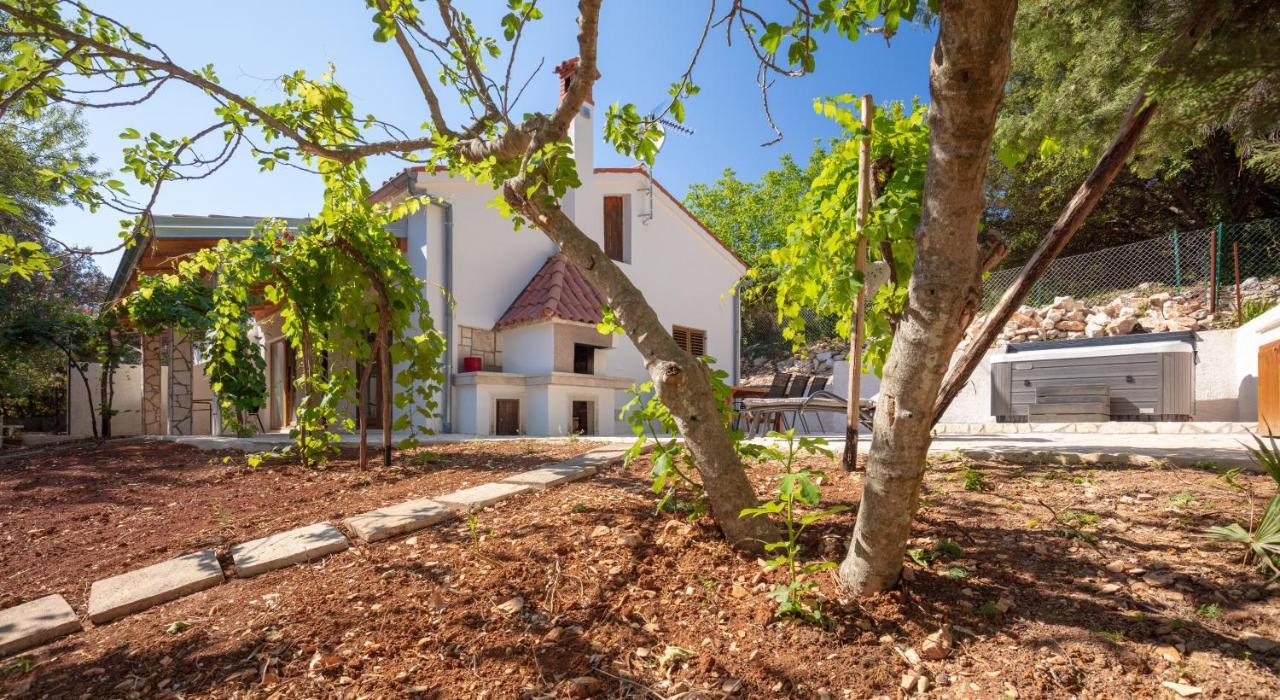 Al Pino Blue Property Premantura Extérieur photo