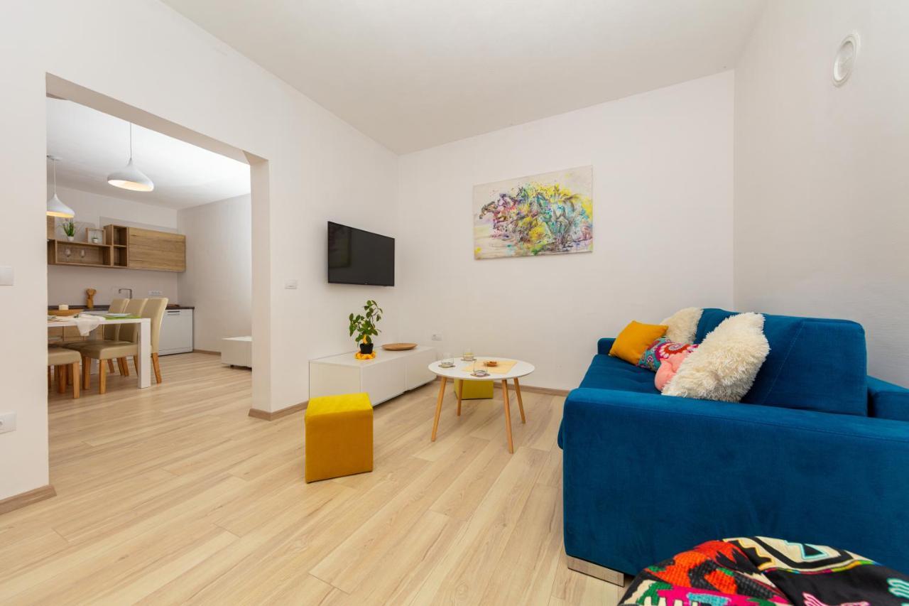 Al Pino Blue Property Premantura Extérieur photo