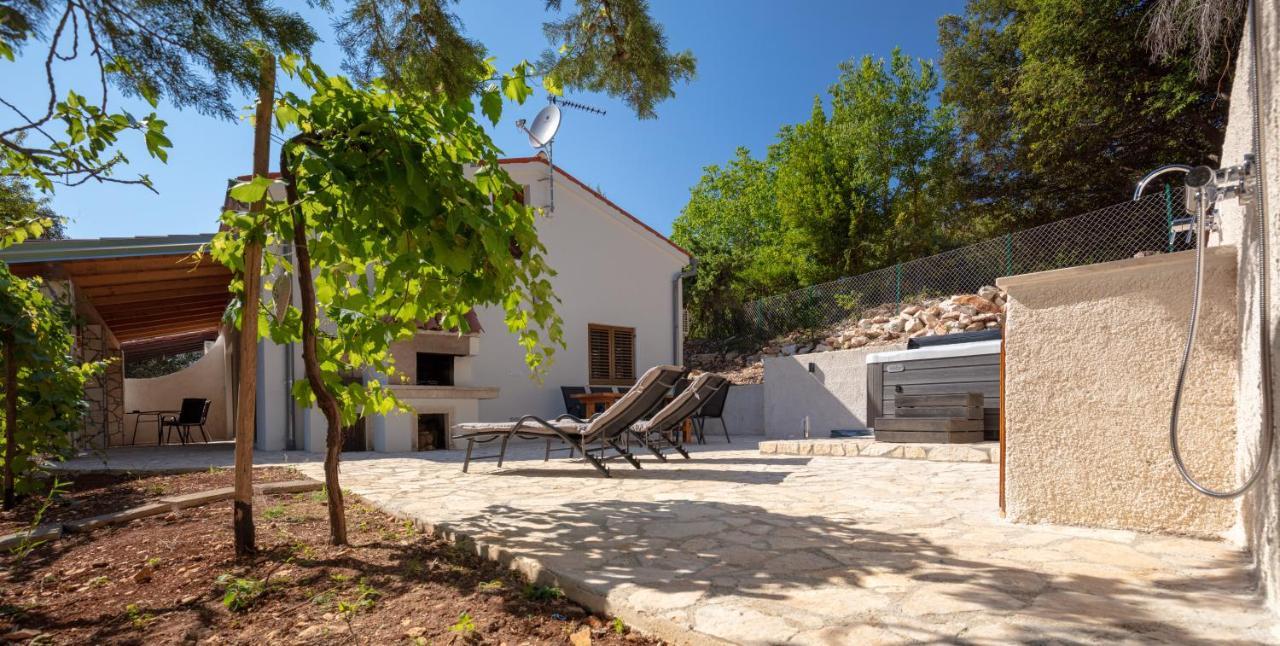 Al Pino Blue Property Premantura Extérieur photo