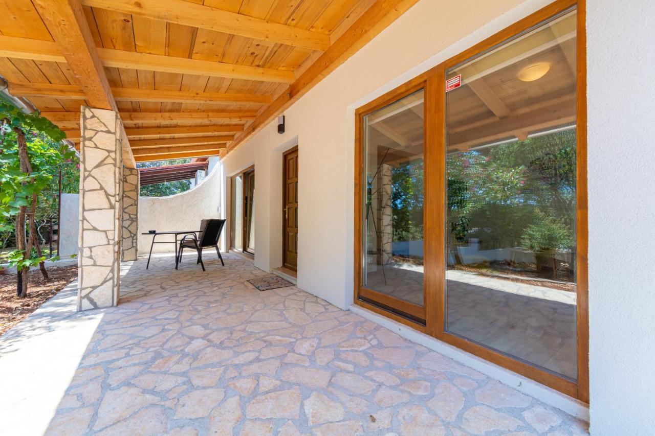 Al Pino Blue Property Premantura Extérieur photo