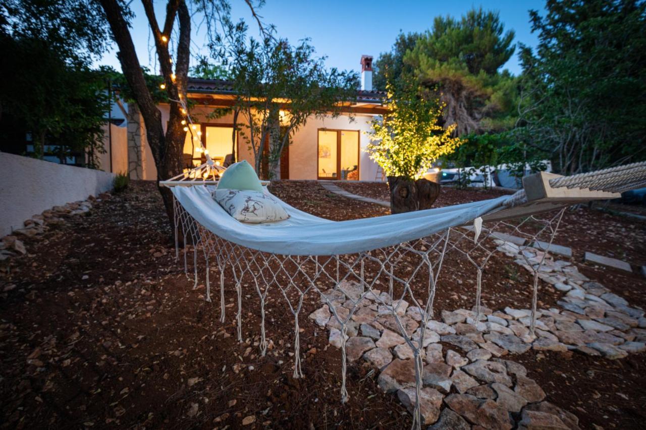 Al Pino Blue Property Premantura Extérieur photo