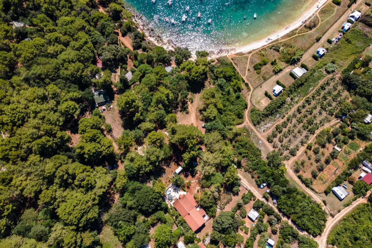 Al Pino Blue Property Premantura Extérieur photo